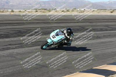 media/Jan-16-2026-CVMA Friday Practice (Fri) [[6f2bf47531]]/5-Racer 4-Trackday1/Session 2 (Bowl)/